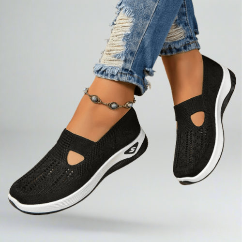 Stylish and casual lightweight sneakers for women